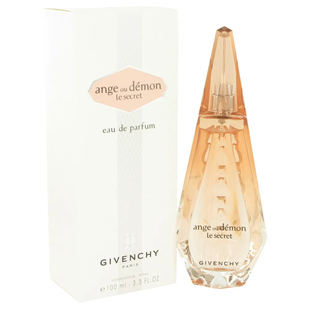 Givenchy-480643
