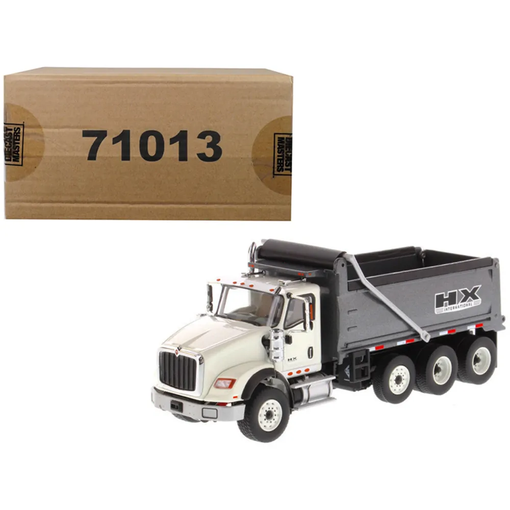 Diecast Masters-71013