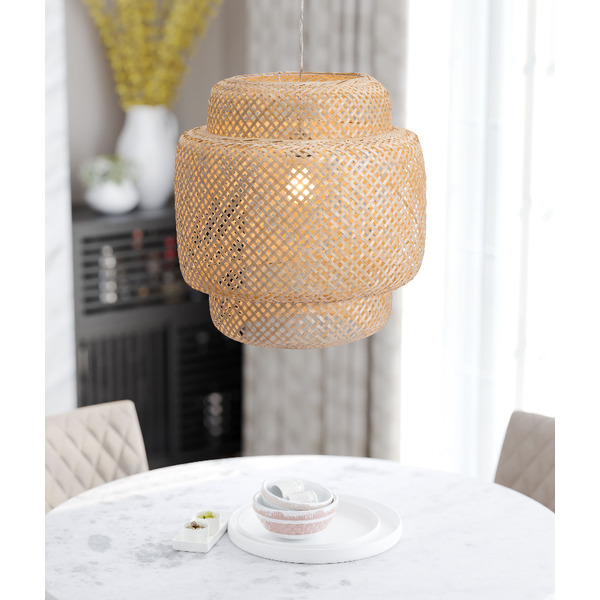 Chandeliers & Ceiling Fixtures