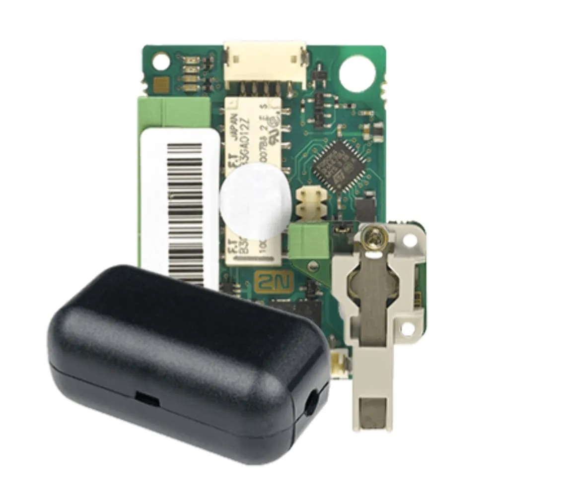 Axis Communications-01975-001