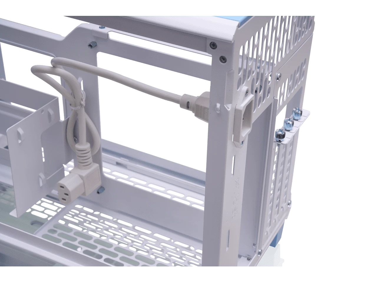 Thermaltake-CA-11A-00SFNN-00