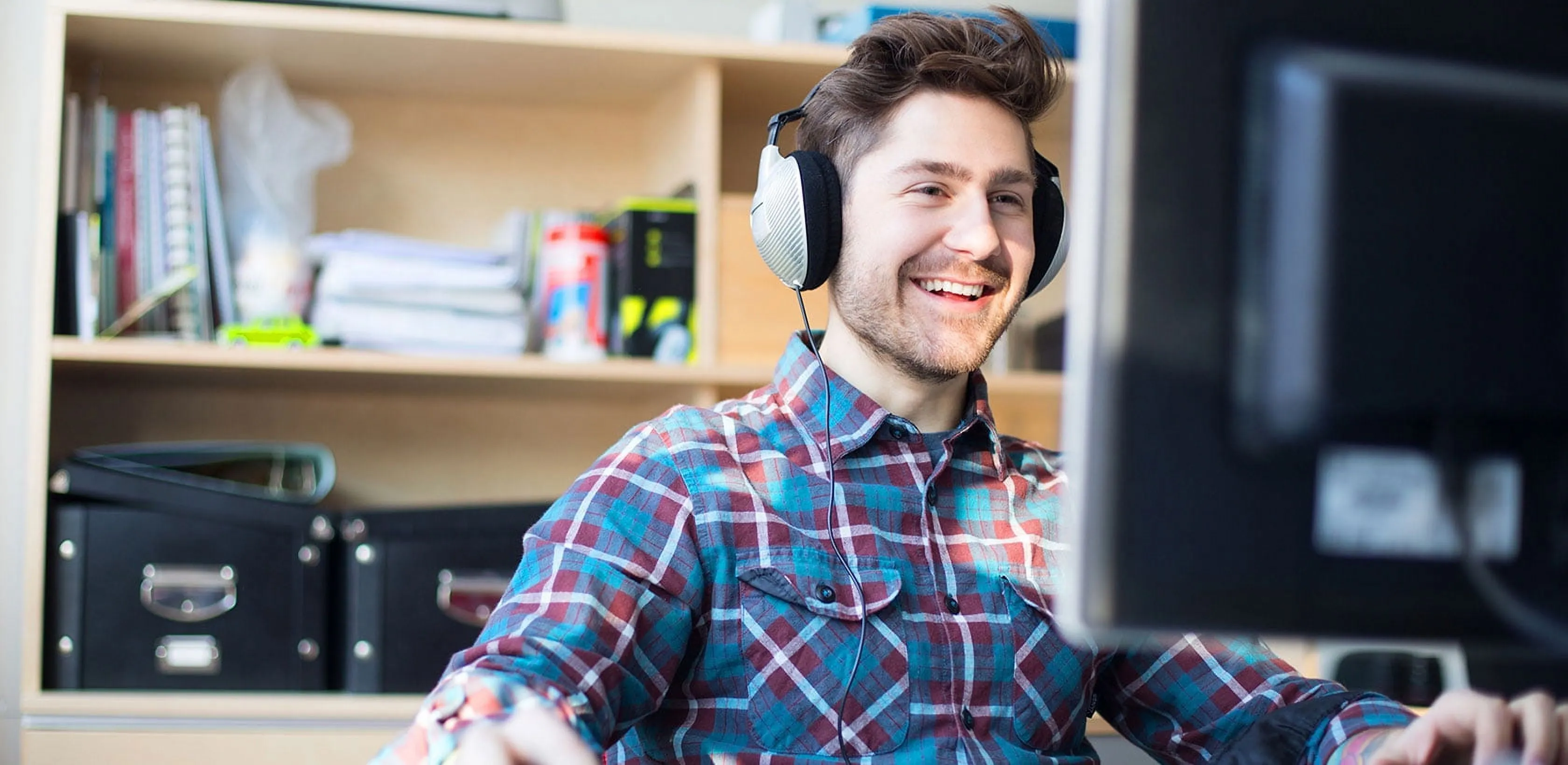 Western Digital-WDBBGB0240HBK-NESN