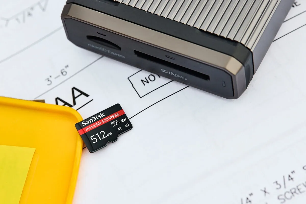 Western Digital-SDSQXFN-256G-GN4NN