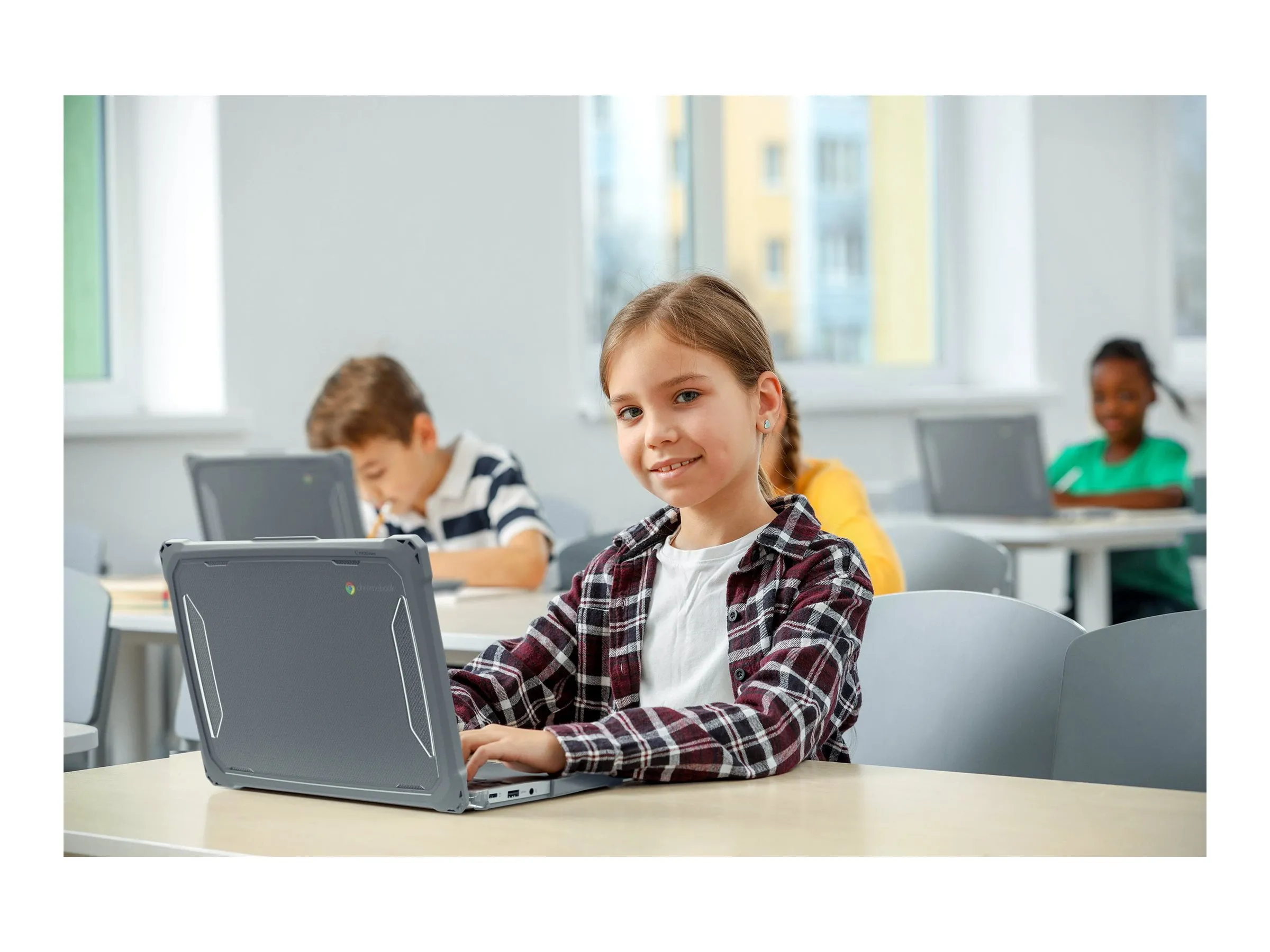 MAX CASES-DLESF33110CGRY